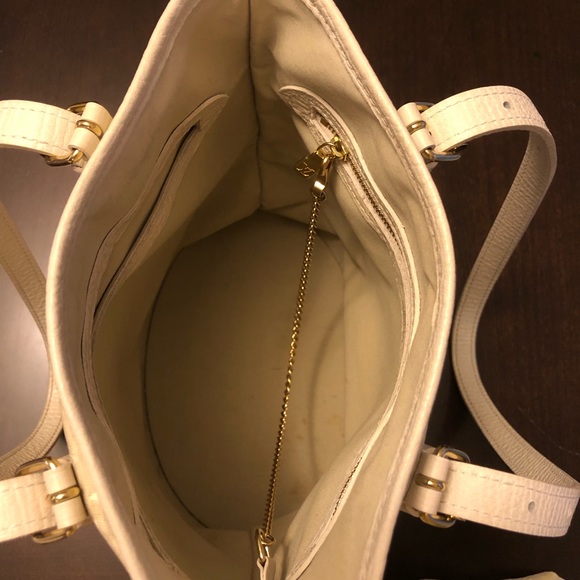 Louis Vuitton Monogram Lin Mini Bucket - Picture 3 of 6